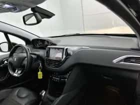 Peugeot 208 (2018) thumbnail 13