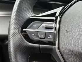 Peugeot 408 (2023) thumbnail 21