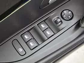 Peugeot 208 (2021) thumbnail 18