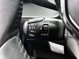 Peugeot 2008 (2024) thumbnail 24