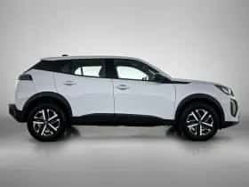 Peugeot 2008 (2024) thumbnail 7
