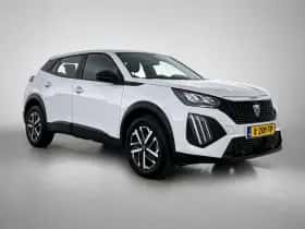 Peugeot 2008 (2024) thumbnail 8