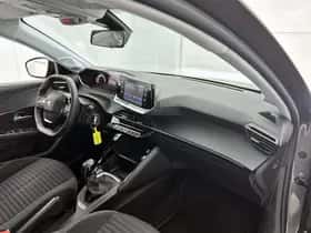 Peugeot 208 (2021) thumbnail 13