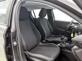 Peugeot 208 (2021) thumbnail 14