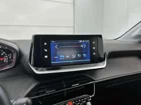 Peugeot 208 (2021) thumbnail 24