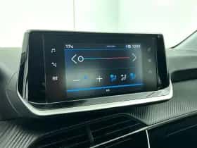 Peugeot 208 (2022) thumbnail 21