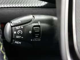 Peugeot 208 (2021) thumbnail 21