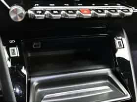 Peugeot 208 (2021) thumbnail 29
