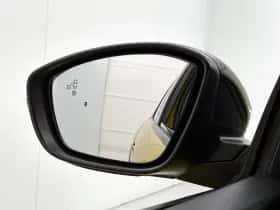 Peugeot 208 (2021) thumbnail 34