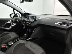 Peugeot 2008 (2019) thumbnail 13