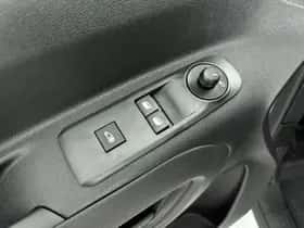 Opel Combo (2021) thumbnail 11