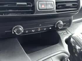 Opel Combo (2021) thumbnail 18