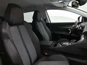 Peugeot 3008 (2019) thumbnail 14