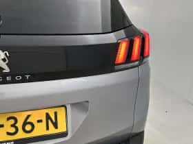 Peugeot 3008 (2019) thumbnail 33