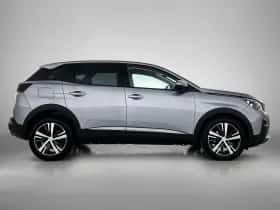 Peugeot 3008 (2019) thumbnail 9