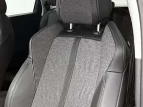 Peugeot 5008 (2021) thumbnail 16