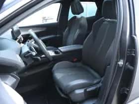 Peugeot 3008 (2022) thumbnail 15