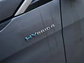 Peugeot 3008 (2022) thumbnail 25
