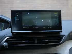 Peugeot 3008 (2022) thumbnail 35