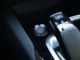 Peugeot 3008 (2022) thumbnail 40