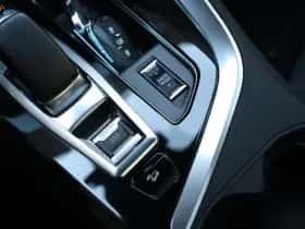 Peugeot 3008 (2022) thumbnail 42