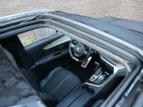 Peugeot 3008 (2022) thumbnail 10