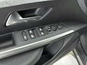 Peugeot 5008 (2025) thumbnail 18