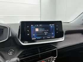 Peugeot 2008 (2021) thumbnail 23