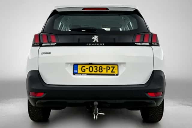 Peugeot 5008 (2019) thumbnail 5