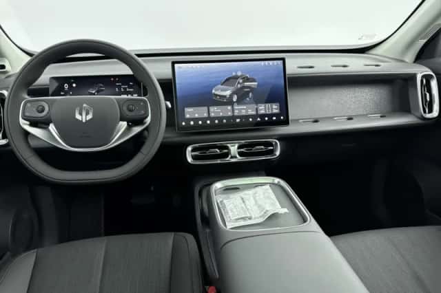 Leapmotor B10 (2026) thumbnail 4