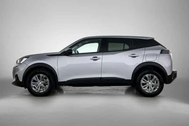 Peugeot 2008 (2022) thumbnail 2