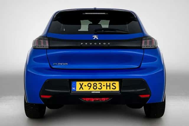 Peugeot e-208 (2023) thumbnail 6