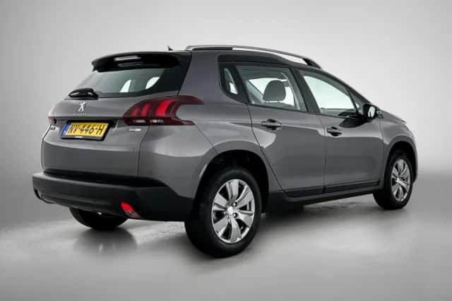 Peugeot 2008 (2017) thumbnail 5