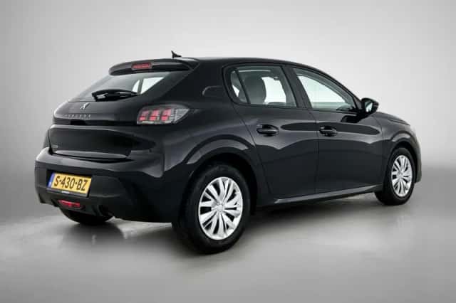 Peugeot 208 (2023) thumbnail 6