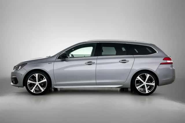 Peugeot 308 (2021) thumbnail 2