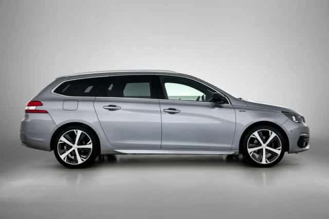 Peugeot 308 (2021) thumbnail 6