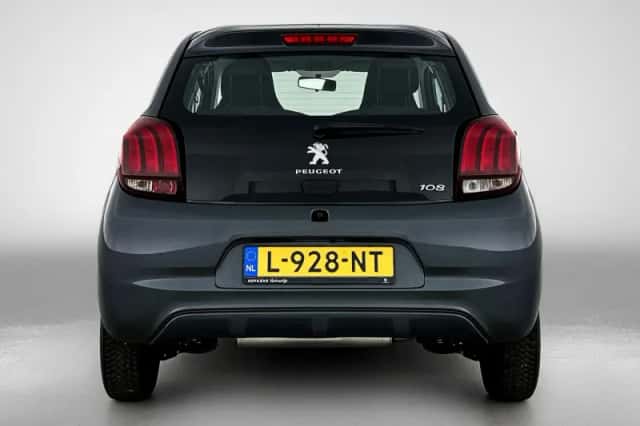 Peugeot 108 (2021) thumbnail 5
