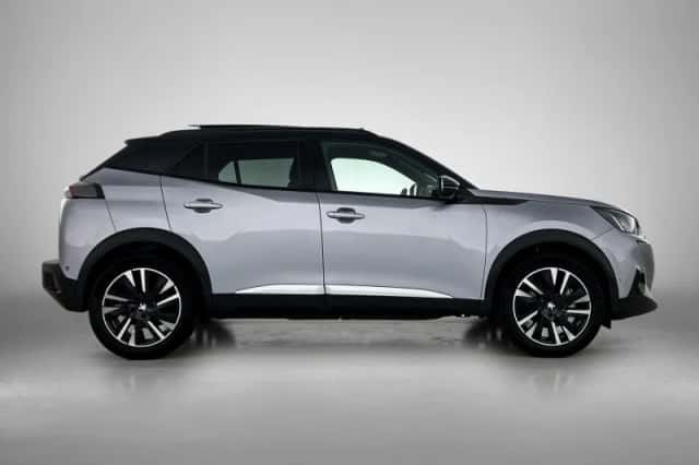 Peugeot e-2008 (2021) thumbnail 6