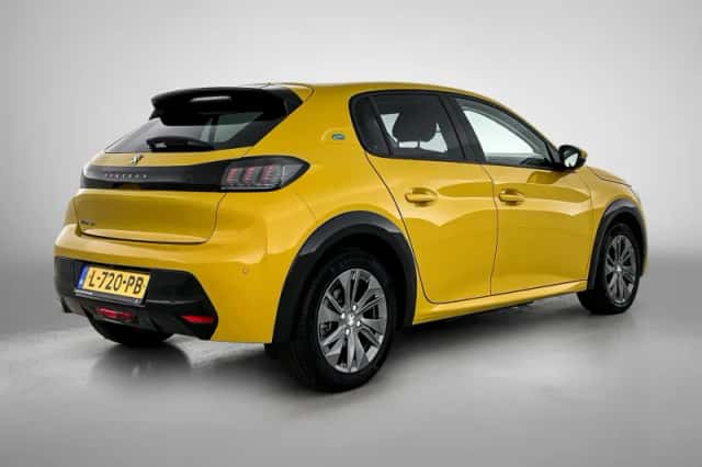 Peugeot e-208 (2021) thumbnail 6