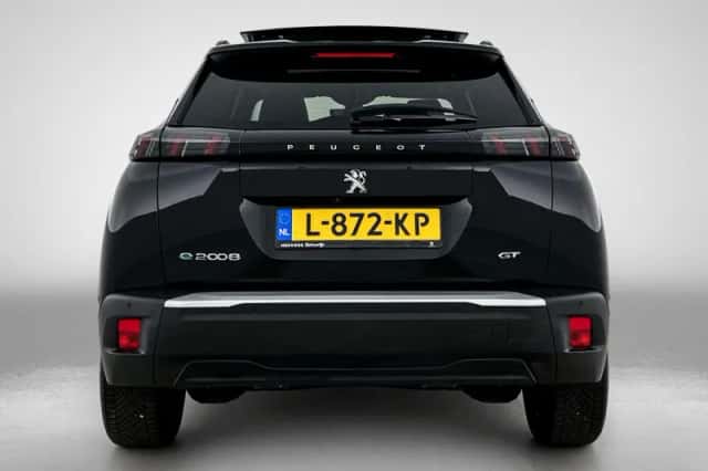 Peugeot e-2008 (2021) thumbnail 6
