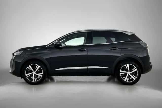 Peugeot 3008 (2022) thumbnail 2