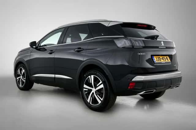 Peugeot 3008 (2022) thumbnail 3