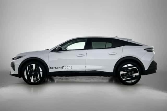 Peugeot 408 (2026) thumbnail 2