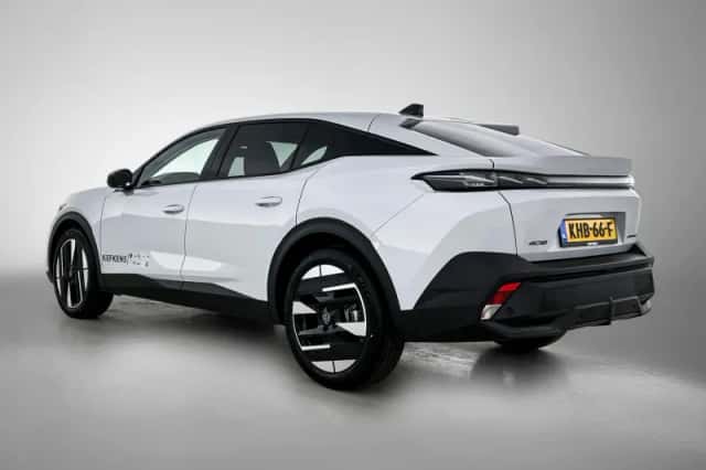 Peugeot 408 (2026) thumbnail 3