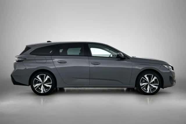Peugeot 308 (2023) thumbnail 6