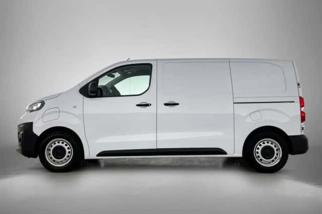 Peugeot e-Expert (2022) thumbnail 2