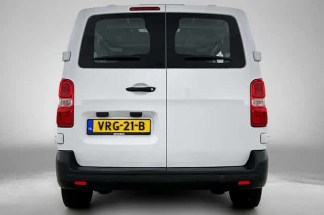 Peugeot e-Expert (2022) thumbnail 6