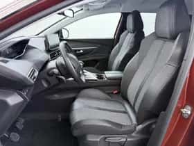 Peugeot 5008 (2021) thumbnail 18