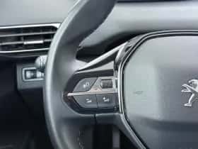 Peugeot 5008 (2021) thumbnail 26