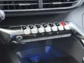Peugeot 5008 (2021) thumbnail 35